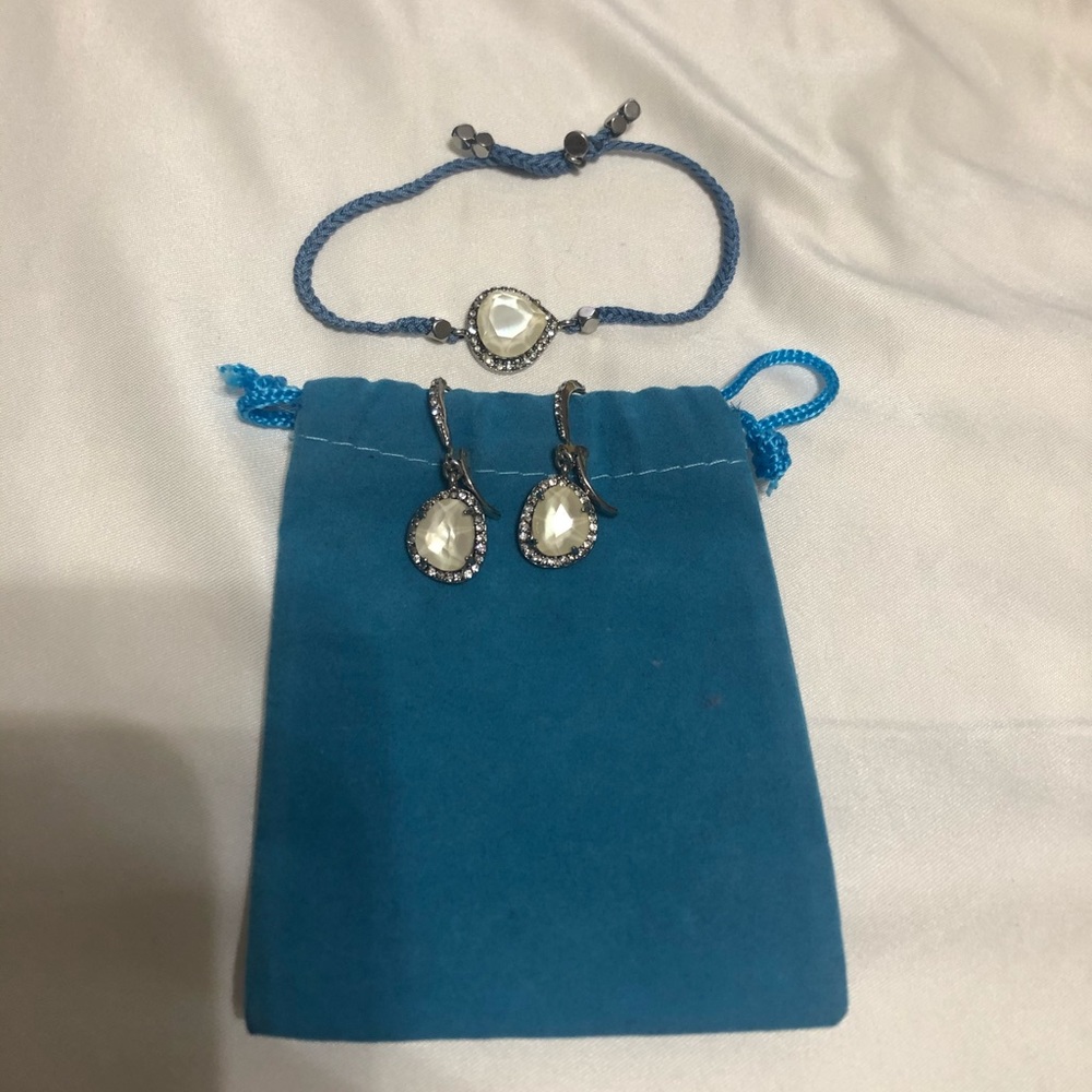 Bracelet and earring set!  So pretty!!